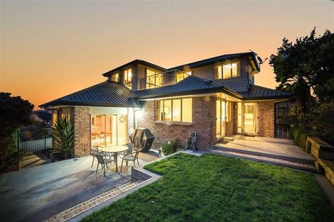 Photo of property in 17 Southworth Place, Grandview Heights, Hamilton, 3200