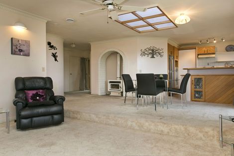 Photo of property in 2/3 Marshall Avenue, Richmond Heights, Taupo, 3330