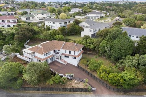 Photo of property in 11 Homewood Place, Chatswood, Auckland, 0626