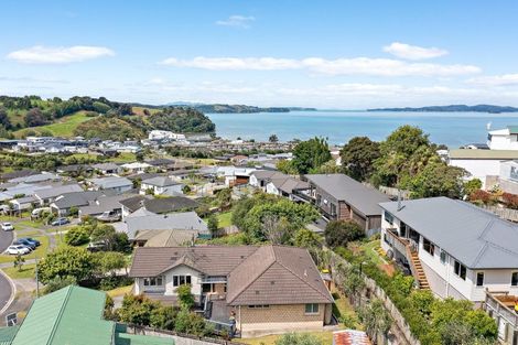 Photo of property in 41 Governor Grey Road, Snells Beach, 0920