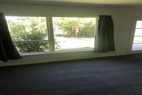 Photo of property in 1/68 Titirangi Road, New Lynn, Auckland, 0600