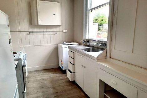 Photo of property in 377 South Road, Caversham, Dunedin, 9012