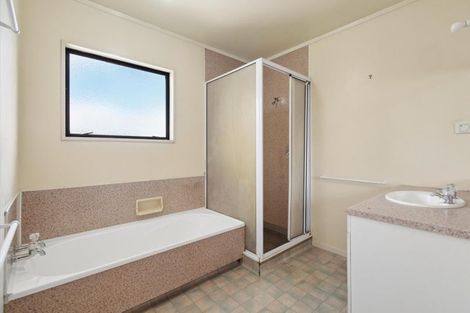 Photo of property in 14 Pelorus Street, Welcome Bay, Tauranga, 3112
