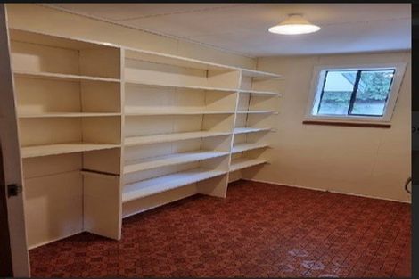 Photo of property in 10 Iona Street, Lawrence, 9532