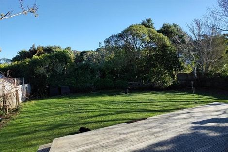 Photo of property in 55 Tirohanga Road, Tirohanga, Lower Hutt, 5010