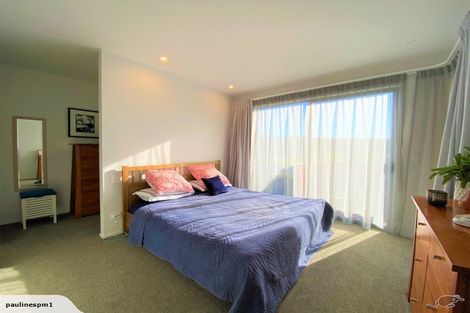 Photo of property in 11 Bell Bird Rise, Picton, 7220