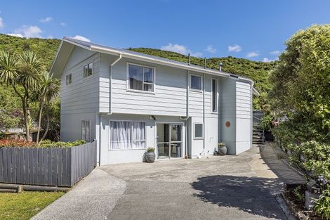 Photo of property in 92 Hazlewood Avenue, Karori, Wellington, 6012