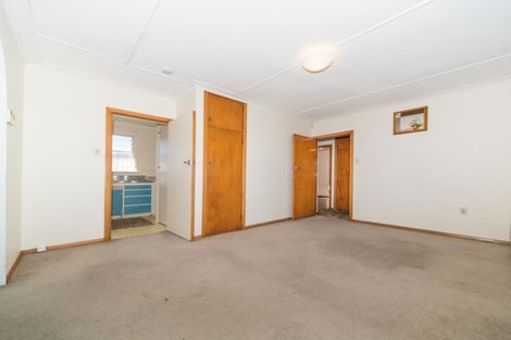 Photo of property in 2 Highbury Avenue, Highbury, Palmerston North, 4412