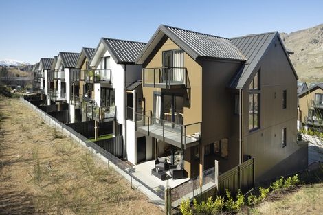 Photo of property in 15/20 George Bullen Lane, Arthurs Point, Queenstown, 9371