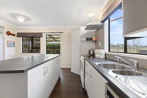 Photo of property in 91 Omanuka Road, Himatangi, Foxton, 4891