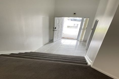 Photo of property in 69 Marina View Drive, West Harbour, Auckland, 0618