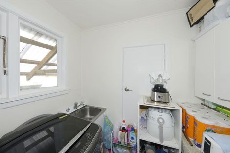 Photo of property in 24 Wimborne Crescent, Aranui, Christchurch, 8061