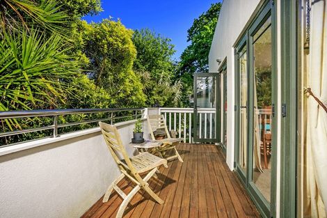 Photo of property in 2/710 East Coast Road, Milford, Auckland, 0620