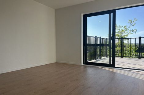 Photo of property in 5 Falcon Crescent, Hobsonville, Auckland, 0618