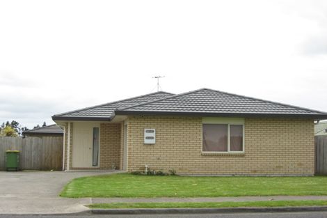 Photo of property in 94 Manuroa Road, Takanini, 2112