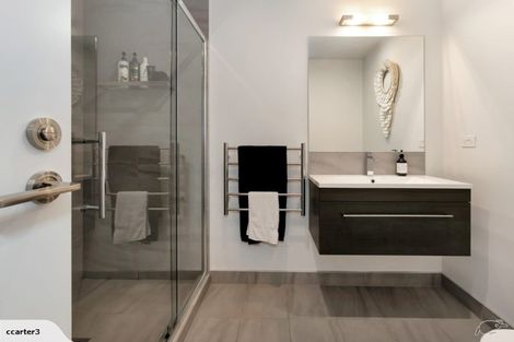 Photo of property in 47 Carder Court, Hobsonville, Auckland, 0618