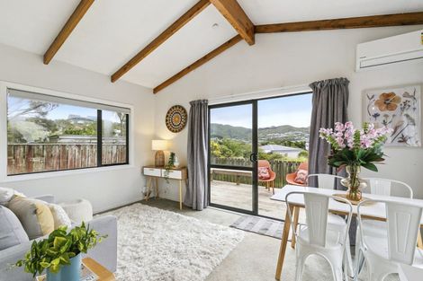 Photo of property in 8a Tarawera Road, Johnsonville, Wellington, 6037