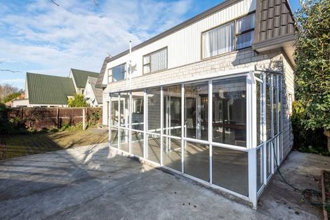 Photo of property in 11 Jamell Place, Avonhead, Christchurch, 8042