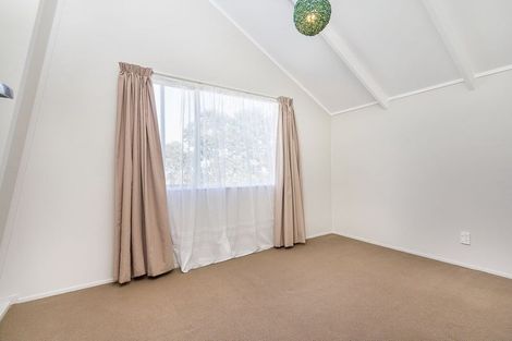 Photo of property in 2/10 Kiekie Road, Mangere Bridge, Auckland, 2022