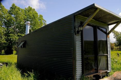 Photo of property in 80 Painstown Road, Waimate, 7978