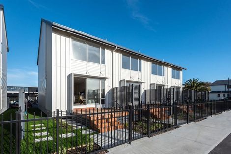 Photo of property in 136 Seaview Road, New Brighton, Christchurch, 8061