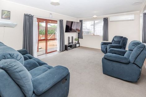 Photo of property in 27h Breckons Avenue, Nawton, Hamilton, 3200