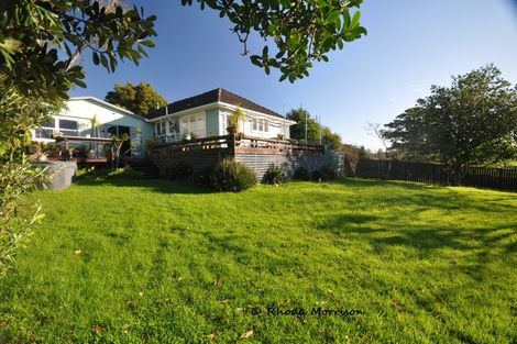 Photo of property in 46 Sandy Beach Road, Tinopai, Matakohe, 0593