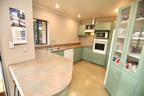 Photo of property in 213 Grandview Road, Grandview Heights, Hamilton, 3200