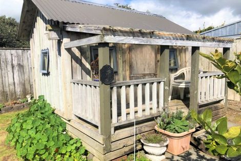 Photo of property in 91 Centennial Avenue, Waitara, 4320