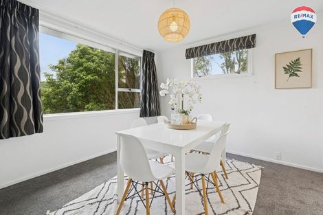 Photo of property in 86 Holborn Drive, Stokes Valley, Lower Hutt, 5019