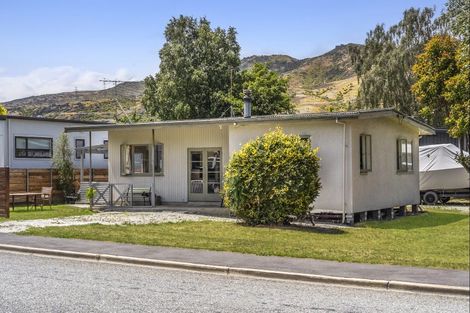 Photo of property in 27 Ortive Street, Cromwell, 9310