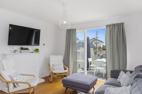 Photo of property in 12a Tay Street, Mount Maunganui, 3116