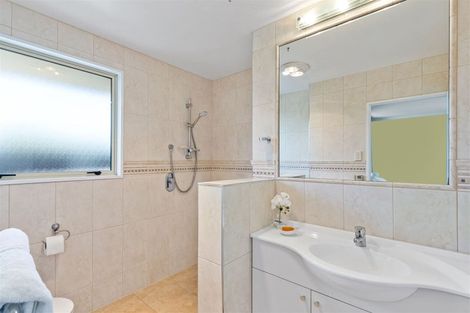 Photo of property in 9 Becmead Drive, Harewood, Christchurch, 8051