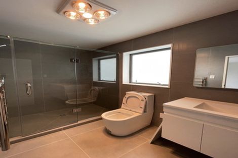 Photo of property in 13b Stott Avenue, Birkdale, Auckland, 0626