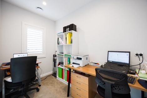 Photo of property in 63 Milford Road, Milford, Auckland, 0620
