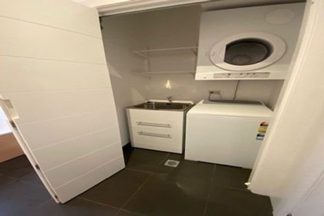 Photo of property in 7 Cuba Street, Petone, Lower Hutt, 5012