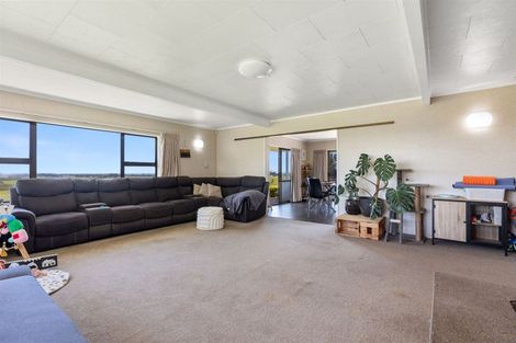 Photo of property in 1568a Old Coach Road, Pukehina, 3186