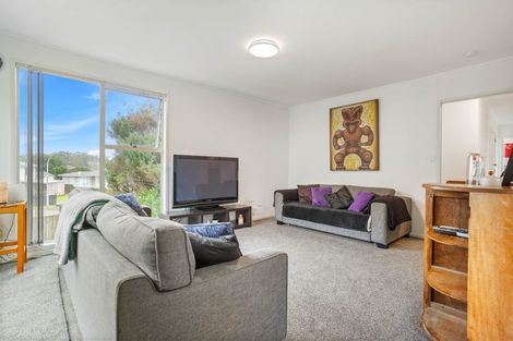 Photo of property in 44 Clyma Place, Massey, Auckland, 0614