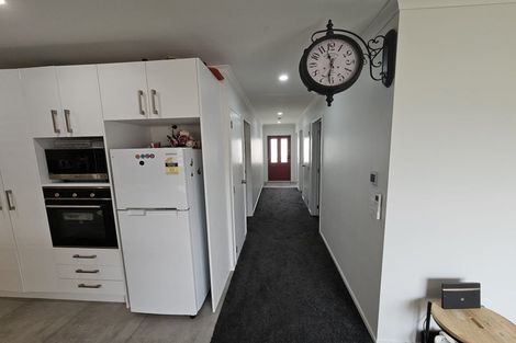 Photo of property in 40 Whareatua Avenue, Takanini, 2112