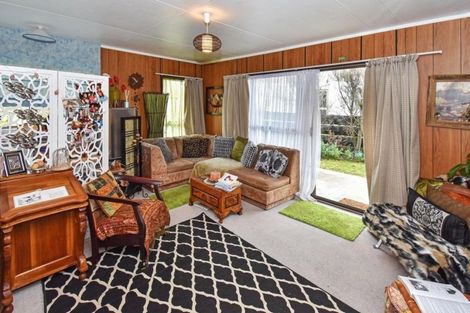 Photo of property in 94 Torkar Road, Clarks Beach, 2122