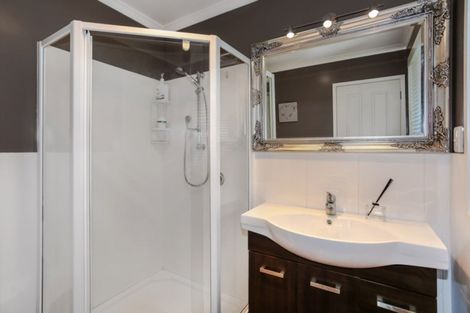 Photo of property in 71 John Street, Pukekohe, 2120