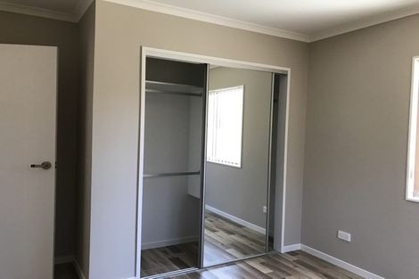 Photo of property in 4a Milton Road, Orewa, 0931