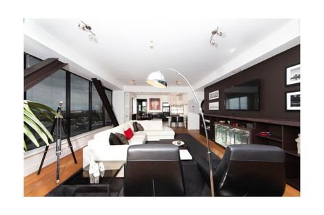 Photo of property in 11a/2 Saint Martins Lane, Grafton, Auckland, 1010