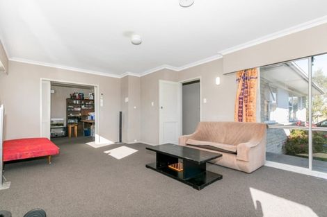 Photo of property in 109 Mount View Road, Melville, Hamilton, 3206
