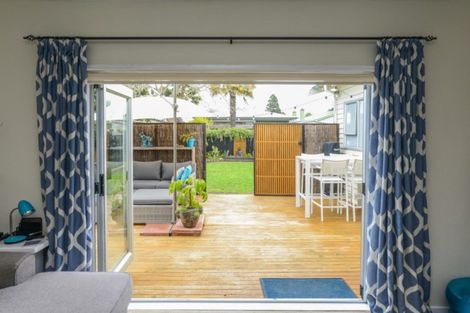 Photo of property in 4 Stopford Street, Marewa, Napier, 4110