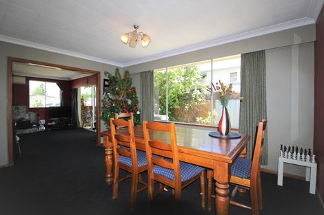 Photo of property in 93 Russell Street, Alexandra, 9320