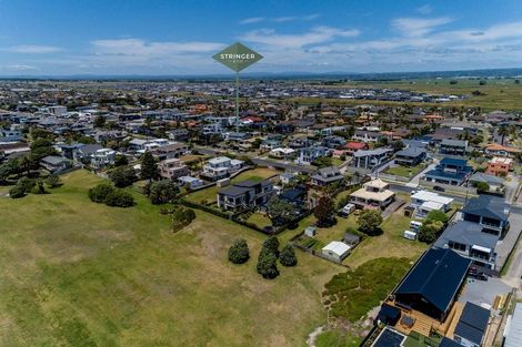 Photo of property in 1034 Papamoa Beach Road, Papamoa Beach, Papamoa, 3118