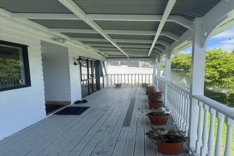 Photo of property in 68 Newington Road, Henderson, Auckland, 0612