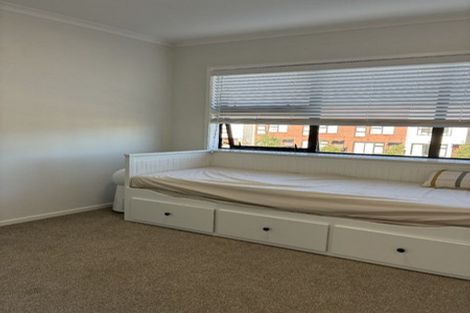 Photo of property in 68 Manarini Road, Westgate, Auckland, 0614