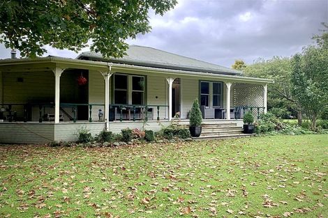 Photo of property in 220 Woodside Road, Woodside, Greytown, 5794